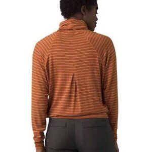 prAna Sol Protect Turtleneck Shirt - Large L -Gingerbread (rust brown with blue)
